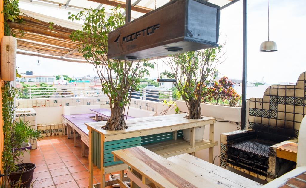 The Yak Hostel Playa del Carmen Exteriör bild