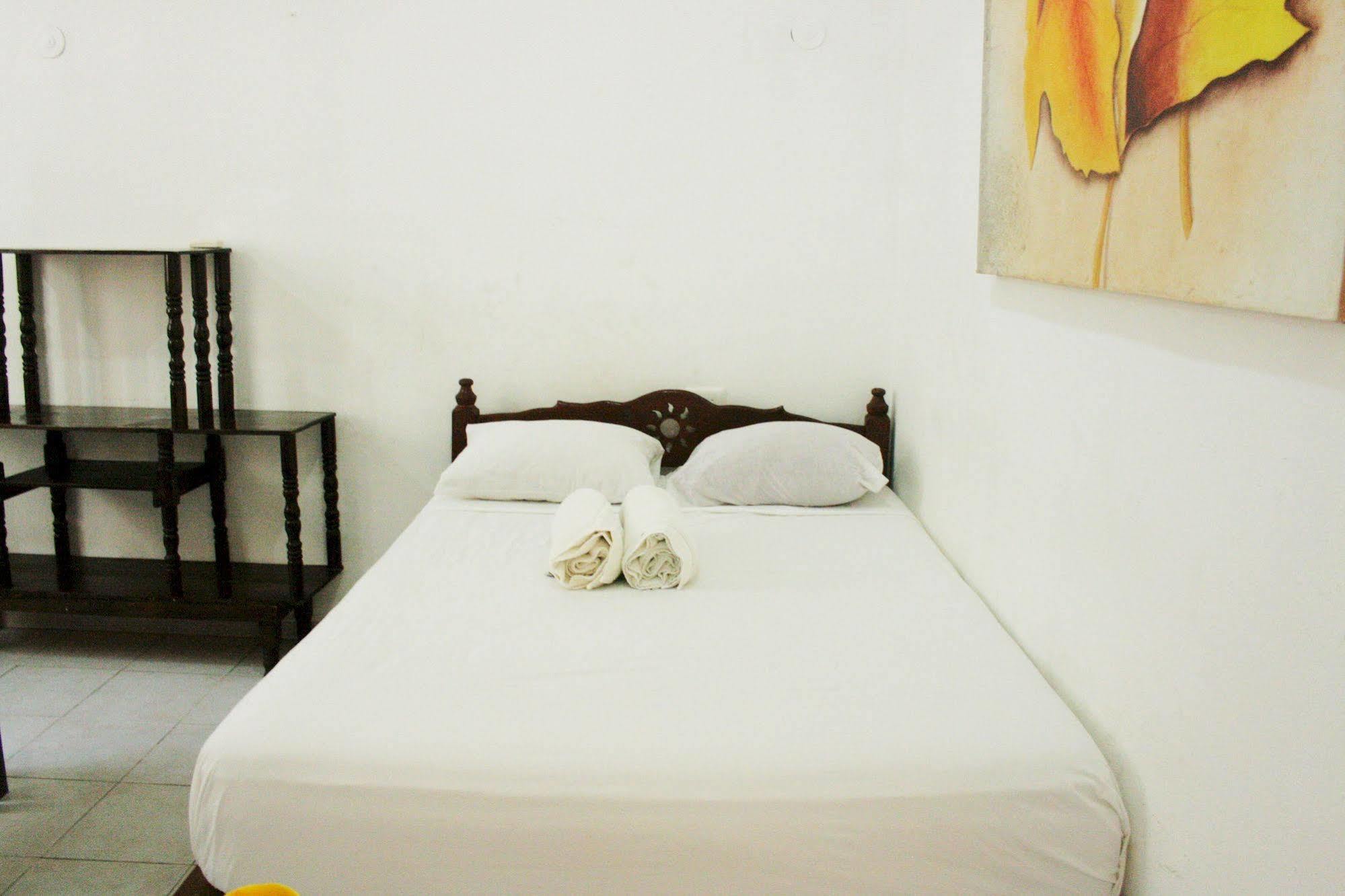 The Yak Hostel Playa del Carmen Exteriör bild