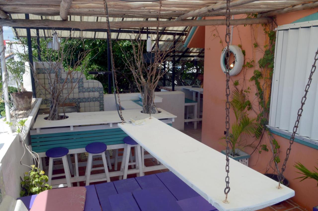 The Yak Hostel Playa del Carmen Exteriör bild